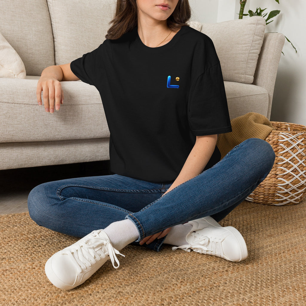 LongView Compute Minimalist Tee – Small 'L' Emblem